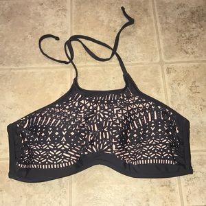 Super cute halter bikini top!!